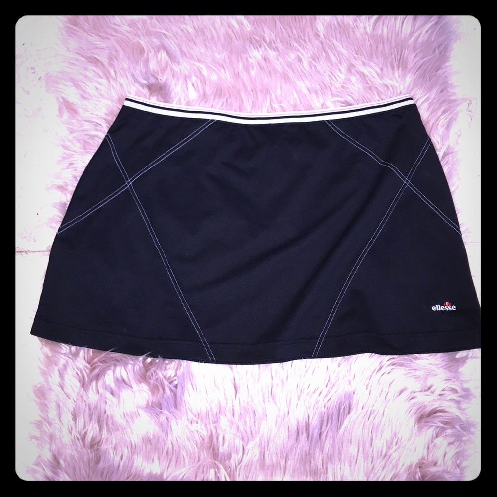 Ellesse Black Swim Skirt size XL. Never Worn! NWOT